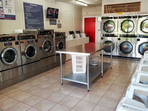 self laundromat near me